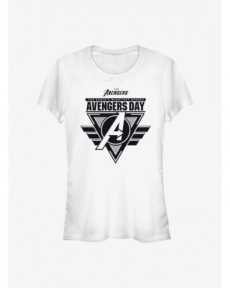 Marvel Avengers Avengers Day Girls T-Shirt $8.96 T-Shirts